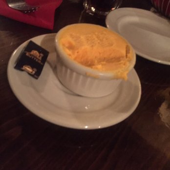 Aberdeen Barn - Cheese that reminded us of the kind you had in those nabisco snack packs as a kid. - Seafood Near Me - Williamsburg, Virginia