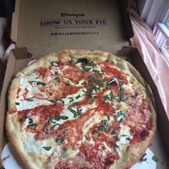 Williamsburg Pizza - Margherita Pizza - Pizza Near Me - Brooklyn, New York Williamsburg Pizza - Margherita Pizza - Pizza Near Me - Brooklyn, New York