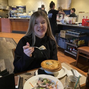 Julep Kitchen & Bar - Charlotte's Homemade Pot Pie - Barbeque Near Me - Annapolis, Maryland