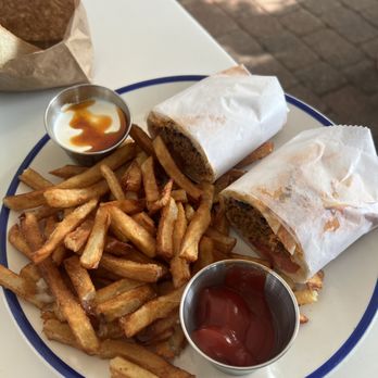 Mandolin Aegean Bistro - spicy mandolin kebab - Mediterranean Near Me - Miami, Florida