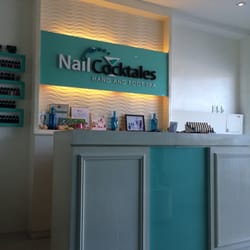 Nail Cockatales - The front desk