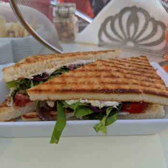 Quadri - the fish + anchovie sandwich - Modern European Near Me - Venezia, VE