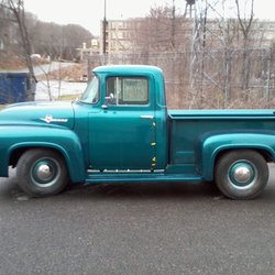 MC Brodeur's Auto Body