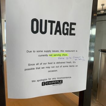 Chipotle Mexican Grill - Mexican Near Me - West Bloomfield, Michigan