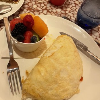 Kitchen - Omelette (egg white with salmon) side of fruit instead of toast - New American Near Me - Las Vegas, Nevada Kitchen - Omelette (egg white with salmon) side of fruit instead of toast - New American Near Me - Las Vegas, Nevada