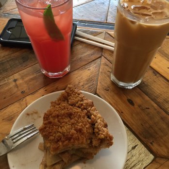 Zak The Baker - Apple pie, pink lemonade and iced coffee - Kosher Near Me - Miami, Florida Zak The Baker - Apple pie, pink lemonade and iced coffee - Kosher Near Me - Miami, Florida