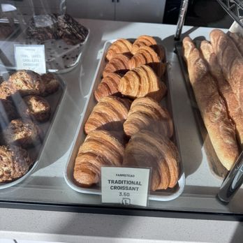 Bonrue Bakery - Bakeries Near Me - St George, Utah
