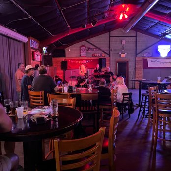 Binions - people sitting at tables in a restaurant - Burgers Near Me - Arlington, Texas