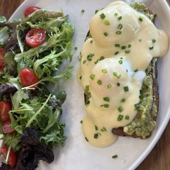 Achè - Eggs Benedict - Coffee & Tea Near Me - Miami, Florida Achè - Eggs Benedict - Coffee & Tea Near Me - Miami, Florida