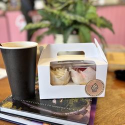 Sweet Haven Bakery - Coffee & yummy cup cakes!