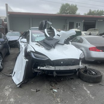 ProStar Towing - Crashed - Towing Near Me - Fremont, California ProStar Towing - Crashed - Towing Near Me - Fremont, California