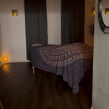 Zen Den Massage Therapy - Massage Near Me - Dallas, Texas