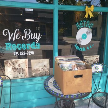 Retro Music Company - Free records outside - Books, Mags, Music & Video Near Me - Covington, Louisiana