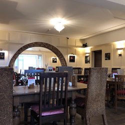 Red Lion Food and Rooms