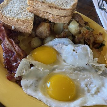 Squeeze In - Breakfast & Brunch Near Me - Reno, Nevada Squeeze In - Breakfast & Brunch Near Me - Reno, Nevada