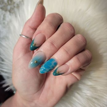 Nailed It Salon - Set done by vicky.she is the best!her nails never lift,love the atmosphere, great service, makes u feel pretty. - Nail Salons Near Me - Concord, California