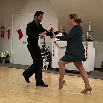 Fred Astaire Dance Studios - Dance Studios Near Me - Mamaroneck, New York