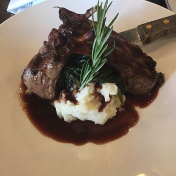 Farmer's Table - New American Near Me - La Mesa, California