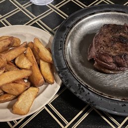 Filet Mignon with Steak Fries Filet Mignon with Steak Fries