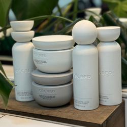 Universal College of Beauty - CECRED PRODUCTS