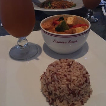 Siamese Street Thai Restaurant - Thai Near Me - Stockton, California Siamese Street Thai Restaurant - Thai Near Me - Stockton, California