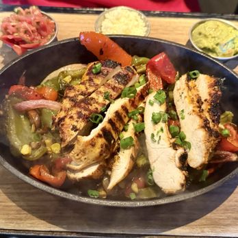 Calaveras Cantina - Chicken fajitas - Bars Near Me - Boca Raton, Florida Calaveras Cantina - Chicken fajitas - Bars Near Me - Boca Raton, Florida