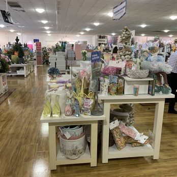 HomeGoods - Department Stores Near Me - Dallas, Texas