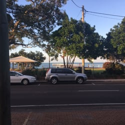 Beach House Hotel - A great view with good food at a great venue