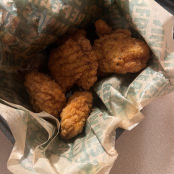Wingstop - Chicken Wings Near Me - Middletown, Connecticut