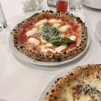 Il Dolce Pizzeria & Restaurant - Italian Near Me - Costa Mesa, California Il Dolce Pizzeria & Restaurant - Italian Near Me - Costa Mesa, California