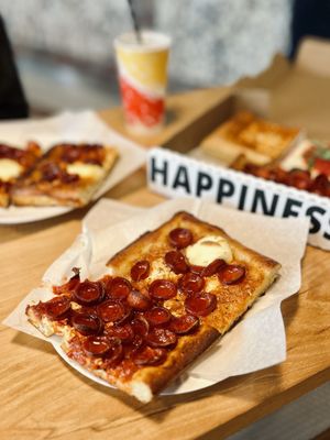 Prince Street Pizza by null
