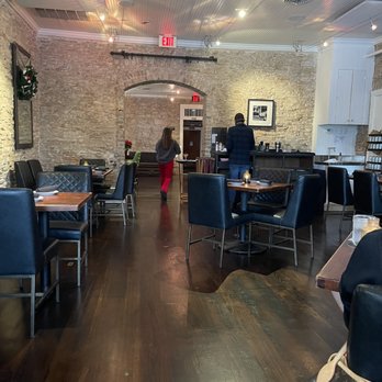 Moonshine Grill - Inside - Southern Near Me - Austin, Texas