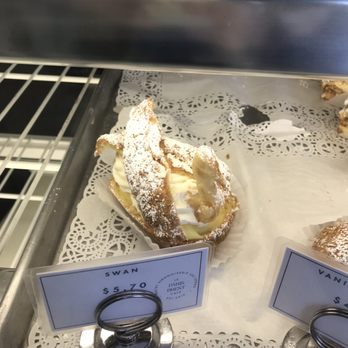 Le Paris Brest Cafe - Very cute swan pastry - Patisserie/Cake Shop Near Me - Henderson, Nevada Le Paris Brest Cafe - Very cute swan pastry - Patisserie/Cake Shop Near Me - Henderson, Nevada