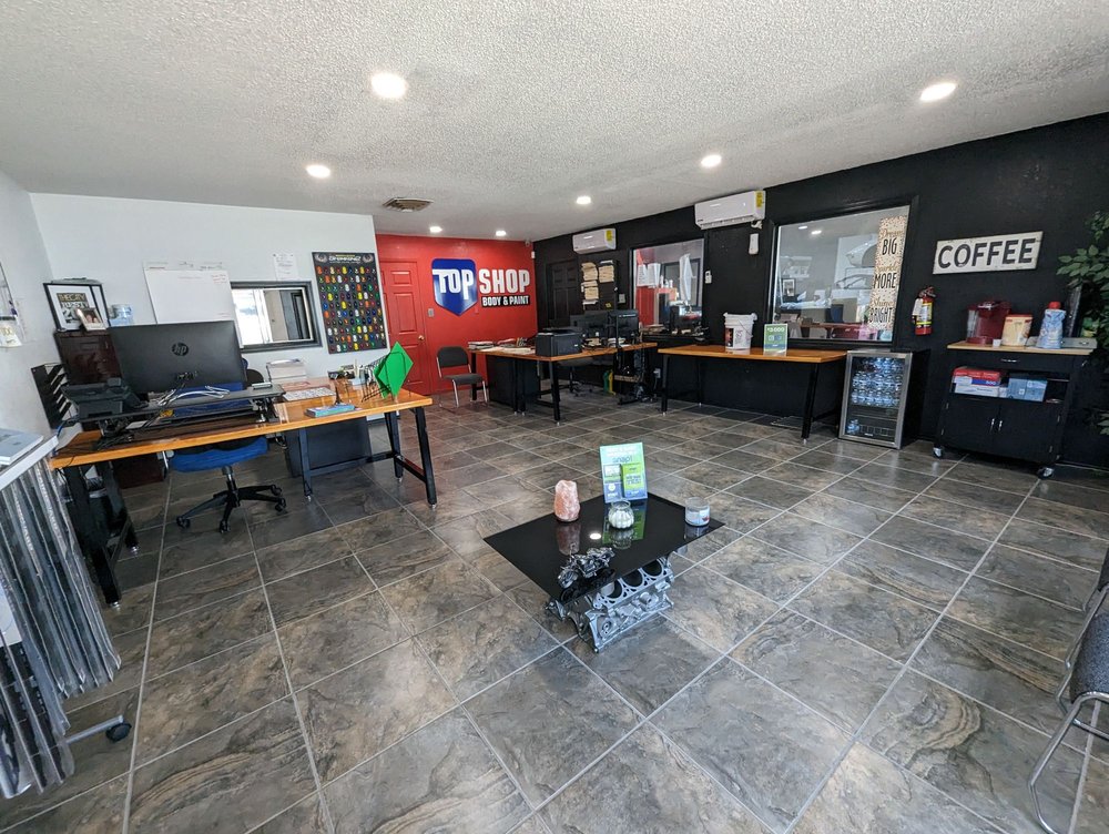 TOP SHOP BODY & PAINT Updated September 2024 17 Photos 5347 N
