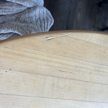 Mentors Moving & Storage - Deep gouge on the table - Movers Near Me - Bakersfield, California Mentors Moving & Storage - Deep gouge on the table - Movers Near Me - Bakersfield, California