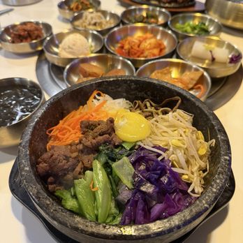 Korea Garden - Hot stone bibimbap (lunch special comes with seaweed soup) - Korean Near Me - Honolulu, Hawaii Korea Garden - Hot stone bibimbap (lunch special comes with seaweed soup) - Korean Near Me - Honolulu, Hawaii