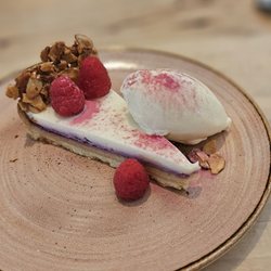 Launderette - Raspberry tart
