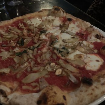 Il Pizzaiolo - Margarita pizza with cheese just on half. one of the absolute best pizzas in town - Pizza Near Me - Pittsburgh, Pennsylvania
