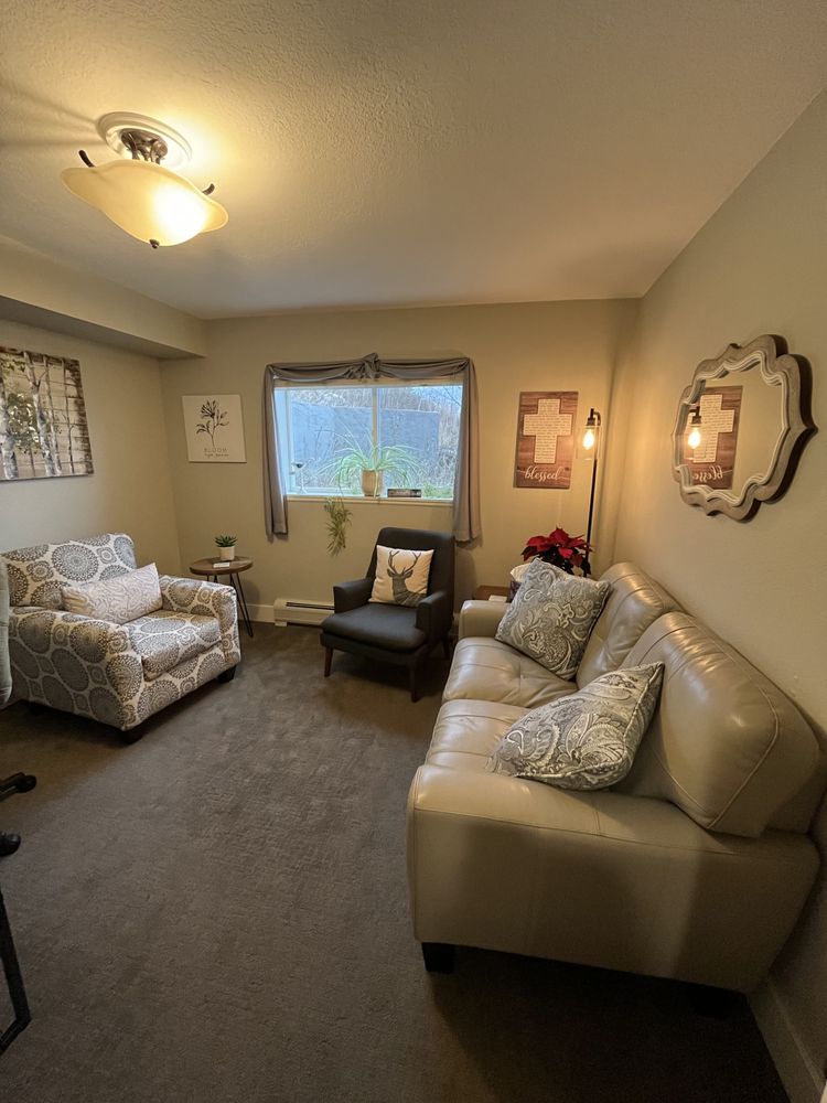 LIGHTHOUSE CHRISTIAN COUNSELING Updated September 2024 5236 Strauss