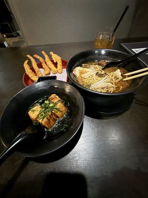 KoKoRo Izakaya by null