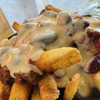 Whisky River - Chili fries - Chicken Wings Near Me - Fort Lauderdale, Florida