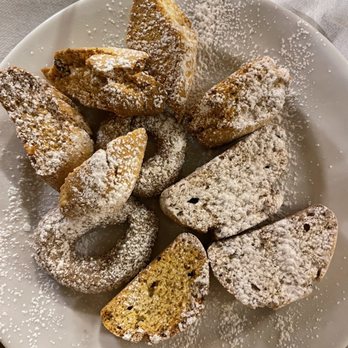 Il Chianti - Wine Bars Near Me - Rome, RM Il Chianti - Wine Bars Near Me - Rome, RM