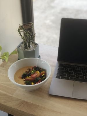 Willow & Wren Cafe' : Coffee, Wine, and Provisions by null