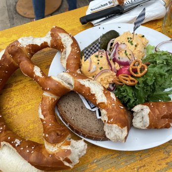 Oktoberfest - PretzelS and cheese, perfect, in the Hofbrau tent! - Fun Fair Near Me - Munich, BY Oktoberfest - PretzelS and cheese, perfect, in the Hofbrau tent! - Fun Fair Near Me - Munich, BY