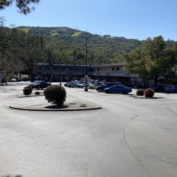 Orinda Village Square