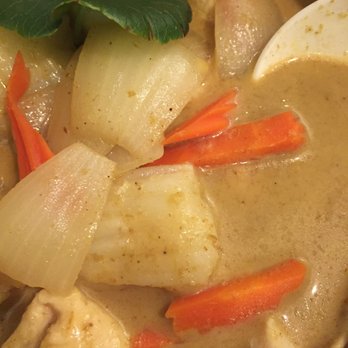 Thai Thai Restaurant - Yellow curry with chicken - Thai Near Me - Henderson, Nevada Thai Thai Restaurant - Yellow curry with chicken - Thai Near Me - Henderson, Nevada