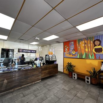 Ubatuba Açaí - Burbank - Inside - Acai Bowls Near Me - Burbank, California Ubatuba Açaí - Burbank - Inside - Acai Bowls Near Me - Burbank, California