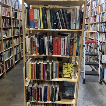 Daedalus Books - Bookstores Near Me - Portland, Oregon