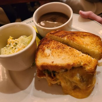 Maison Pickle - Patty Melt - Cocktail Bars Near Me - New York, New York