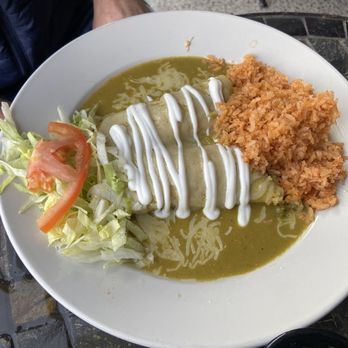 Favela's Fusion - Chicken enchiladas - Mexican Near Me - Fairfield, California